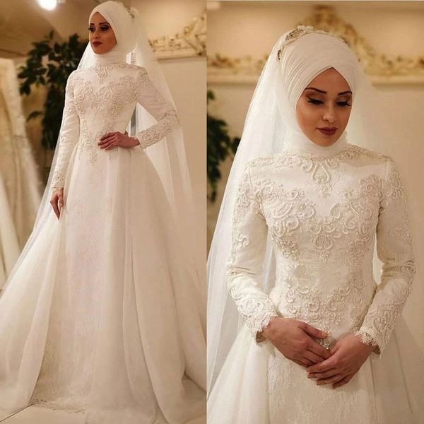 Klassisches A-Linie-Hochzeitskleid für Frauen mit hohem Kragen und langen Ärmeln, muslimische Brautkleider, Spitzenapplikationen, Sweep-Zug-Kleid nach Maß