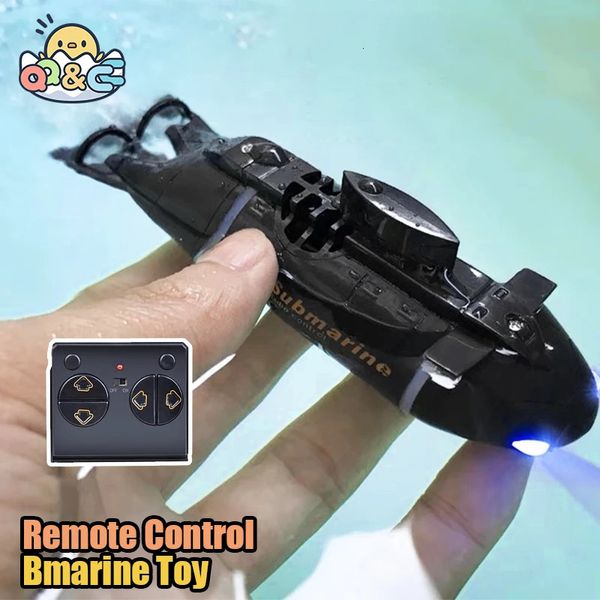 RC Barco Bmarine Brinquedo Simulação Mini Navio Impermeável Modelo Recarregável 2.4G Controle Remoto Brinquedos Submarinos para Meninos Crianças Presente 240129