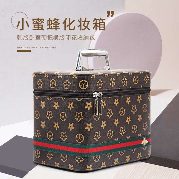 Koreanische Version Little Bee PU-Box mit Spiegel, mobile Beauty-Gepäckaufbewahrung, tragbare Make-up-Tasche 2024 78 % Rabatt im Großhandel