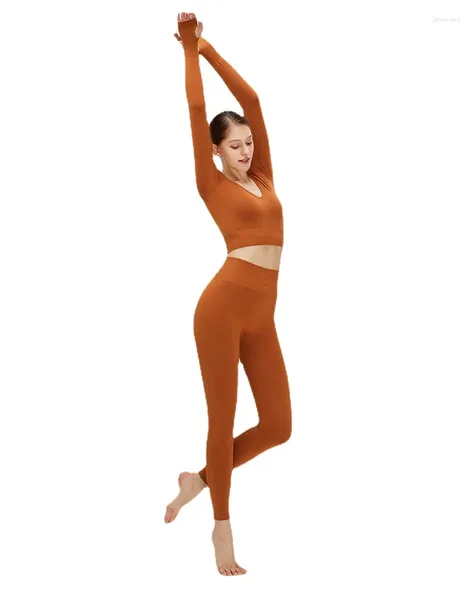 Conjuntos ativos com decote em v sexy conjunto de yoga pêssego nádegas levantamento roupas esportivas femininas da mesma cor ao ar livre fitness de duas peças