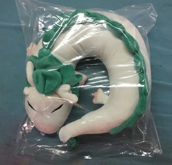 Mode Cartoon Drache Anime Miyazaki Hayao Chihiros Haku Niedliche U-förmige Puppe Plüschtiere Kissenpuppen Geschenk für Kinder Kinder 240126