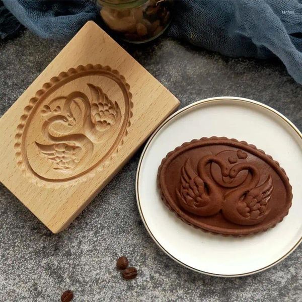 Bakeware Aletleri Ahşap Kurabiye Kalıp Muffin Bisküvi İçin El yapımı 3 Desenli Çikolata Kabak Pasta Gelin Buket Hyd