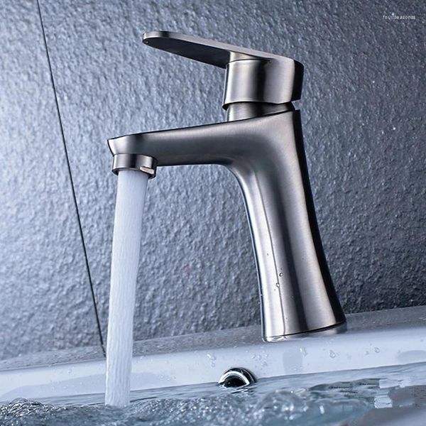 Waschbeckenarmaturen aus Edelstahl 304 und kalter Wasserhahn, WC, Waschbecken