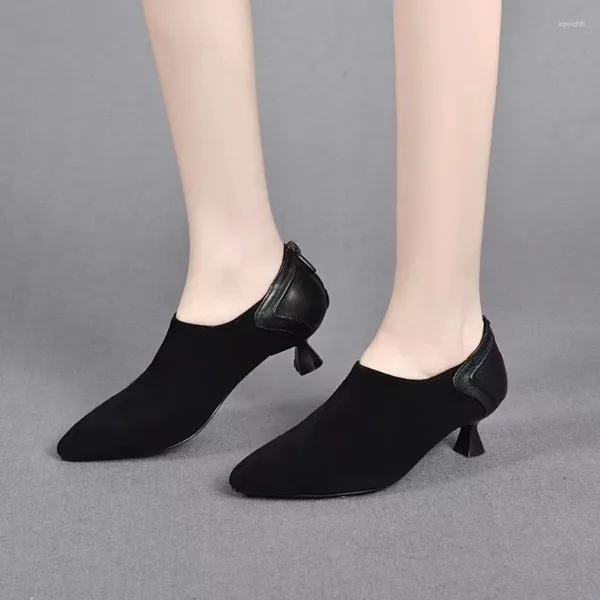 Модельные туфли, женские туфли на высоком каблуке, весна-осень 2024, замшевые черные туфли-лодочки с острым носком, элегантные туфли-таконы из мягкой кожи 3/5 см
