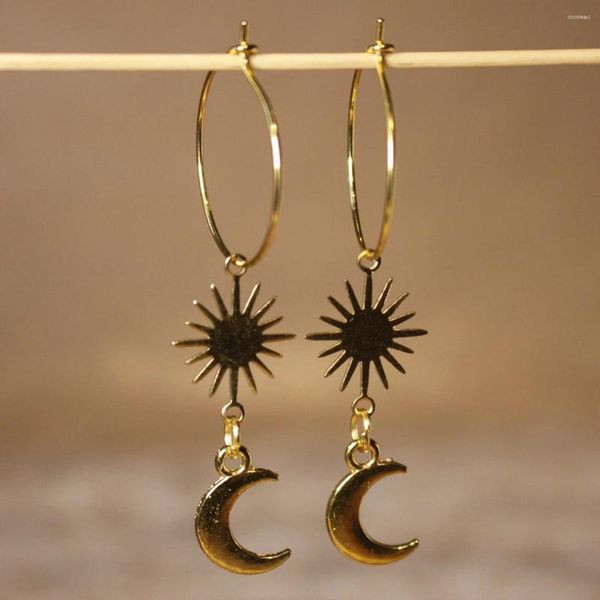 Orecchini pendenti Sole e Luna Gioielli Boho Gioielli Astrologia Colore oro