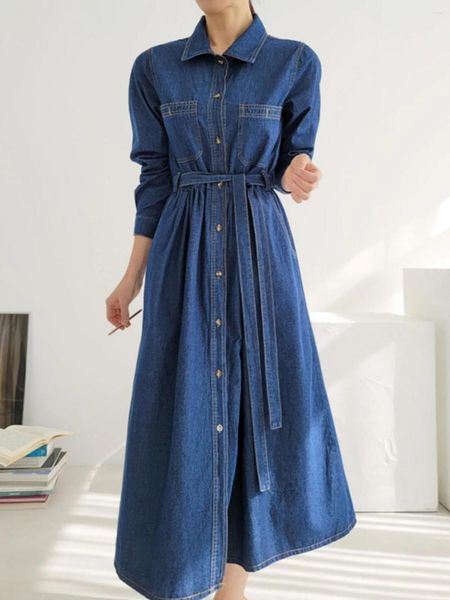 Casual Kleider SuperAen 2024 Koreanische Chic Frühling Vintage Stil Flip Kragen Helle Thread Design Spitze Up Taille Langarm Denim Kleid