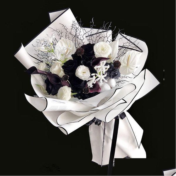 Carta da imballaggio all'ingrosso 20 pezzi di carta da imballaggio per fiori impermeabile di colore bianco nero 60 cm bouquet materiale per fiorista regalo artigianale consegna goccia Dhiml