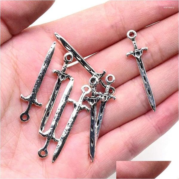 Encantos 10 pcs Espada Antiga Adaga Liga de Zinco Gótico Punk Faca Brinco Pulseira Colar Pingente Acessório DIY Jóias Faça Drop Del Dhhqe