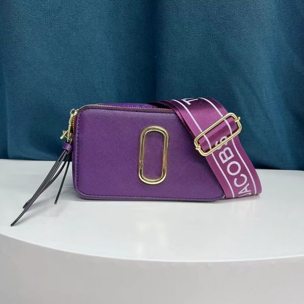 Designer Crossbody Bag Snapshot Bolsa de Ombro Couro Textura de Luxo Banda Larga M Moda Europeia e Americana All-in-one J Bolsa para Câmera Rainbow Color Small Square Bag