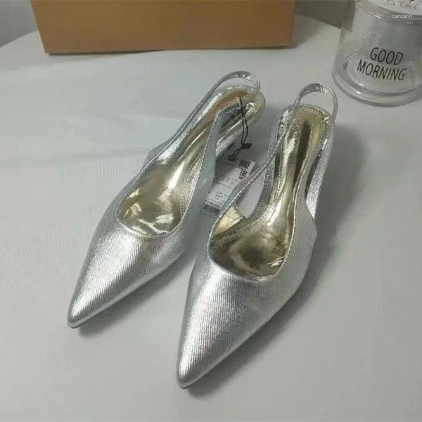 Scarpe eleganti 2024 Tacchi gattino argento per le donne Décolleté con tacco a punta Décolleté donna Sandali retrò Donna Elegante pompa casual