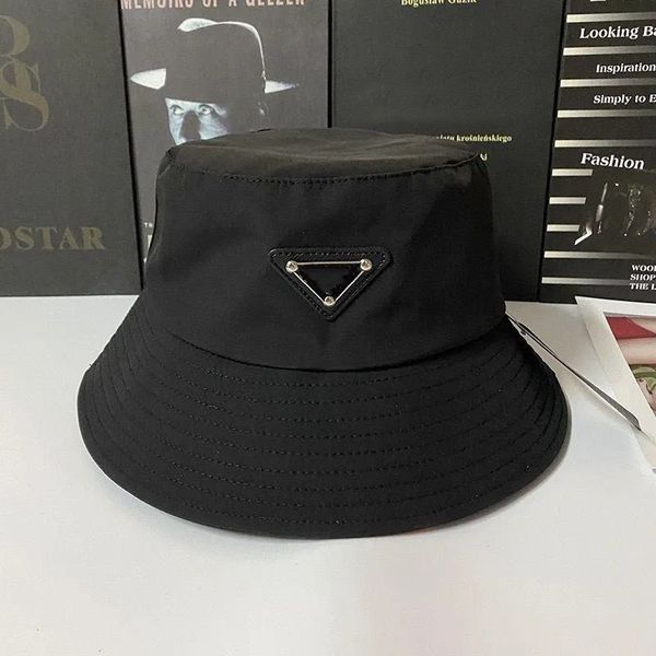 LEXURY Designer Triangle Letter Straw Fisherman Buckets Hats for Men Woman Wide Brim Baseball Baldeball Hat Summer Sun Visor Caps 532