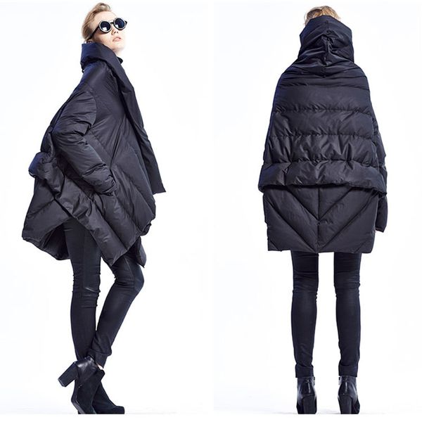 Novo inverno feminino moda venda quente meados de longo para baixo jaqueta grossa solta oversized casaco xale pato branco pena com capuz