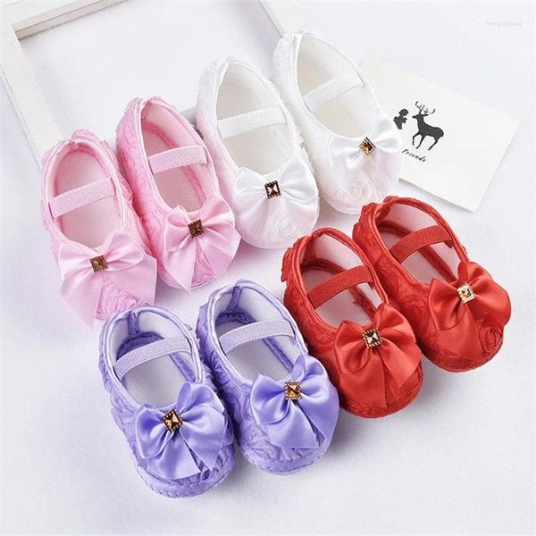 Sapatos de bebê com sola macia para primeiros caminhantes para princesas, adequados para crianças de 0 a 1 ano.Primavera e outono ideais.Arco Design Meninas de 3 a 6 a 9 anos