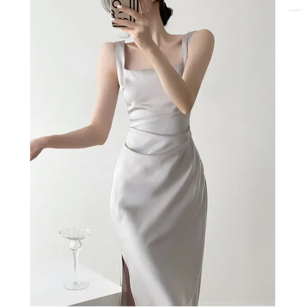 Abiti da festa Abito grigio argento Estate da donna 2024 Xianqi Slim Fit Raso francese di alta qualità Fascino elegante lungo