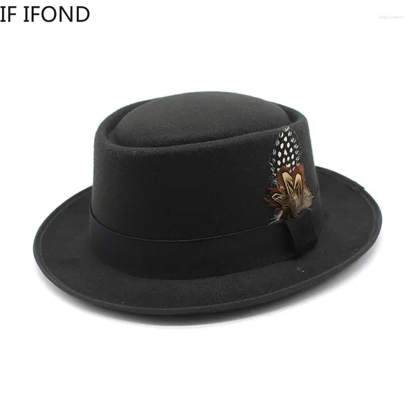 Berets Vintage gebogene Krempe Filz Fedora Hut für Männer Frauen Herbst Winter Trilby Jazz mit Feder Kirche Pork Pie Hüte