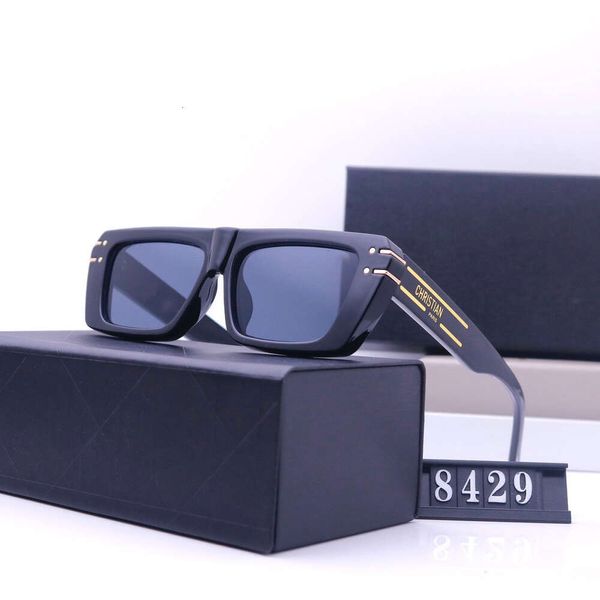 Nuovi occhiali da sole Overseas Box per uomo e donna Occhiali da sole per fotografia di strada, occhiali classici da viaggio alla moda 8429