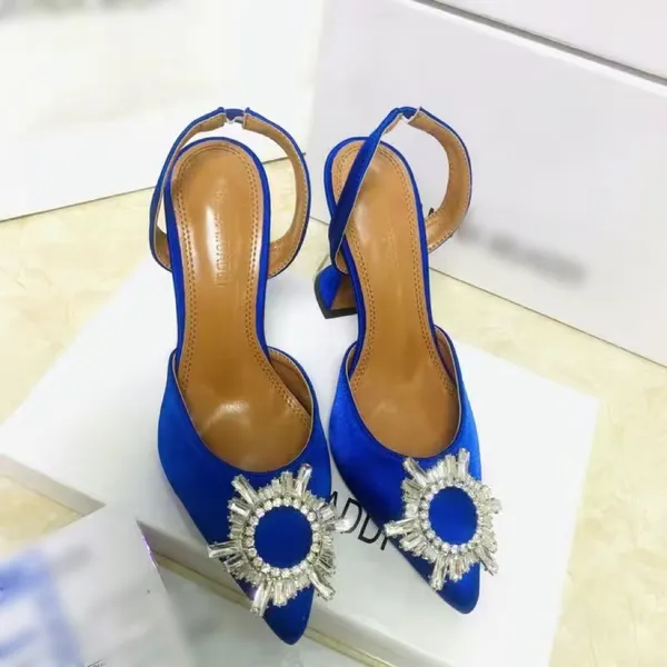 Royal Blue Designer Slingback Saltos Mulheres Designer Sandálias Brilhar Strass Amina Muaddi Salto Alto Escritório Carreira Cristal Luxo Sandália Prom Casamento Saltos