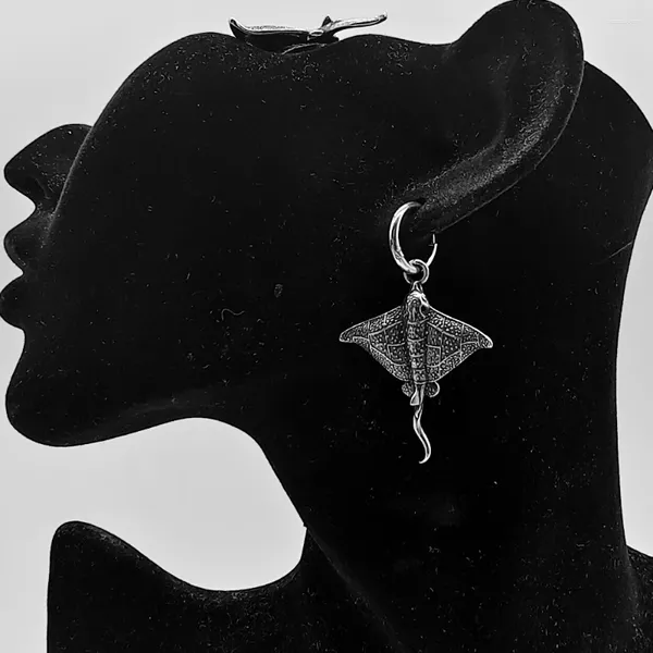 Creolen Vintage Silber Farbe Devil Ray Charm Retro Edelstahl Ozean Tier Fliegende Strahlen Piercing Ohrringe Modeschmuck