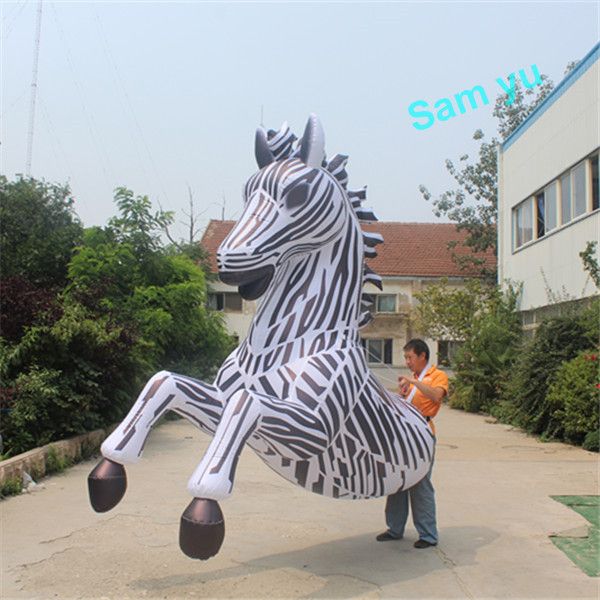 4 mH (13,2 Fuß) mit Gebläse Großhandel beleuchtetes aufblasbares Pferdekostüm für Karneval