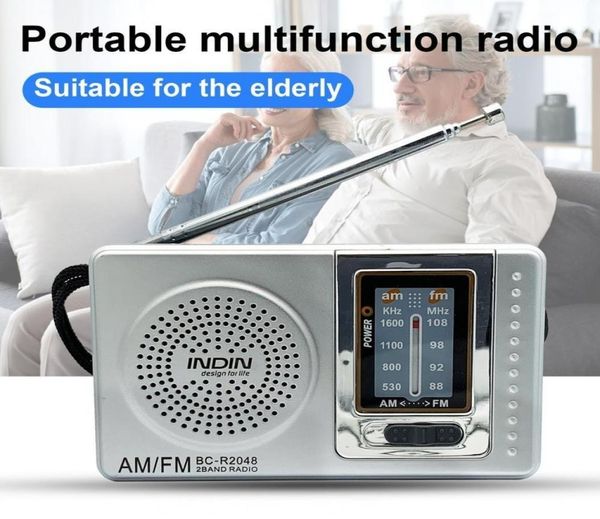 R2048 rádio portátil tamanho de bolso antena telescópica alimentada por bateria mini rádio AM FM multifuncional para idosos7995380