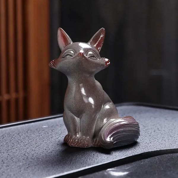 Farbwechselnde Teehaustier-Ornamente mit Fuchs, kreatives Zuhause, kleiner Fuchs, Teespiel-Desktop-Figuren, Dekoration, Teezeremonie-Zubehör, 240130