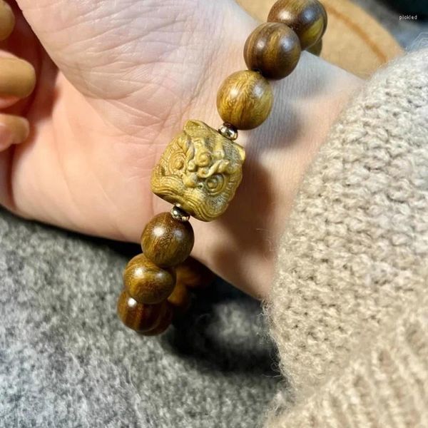 Strang aus grünem Sandelholz, gepaart mit einem chinesischen Löwen-Erwachensplatten-Spielarmband für Mädchen, kulturelle und buddhistische Perle