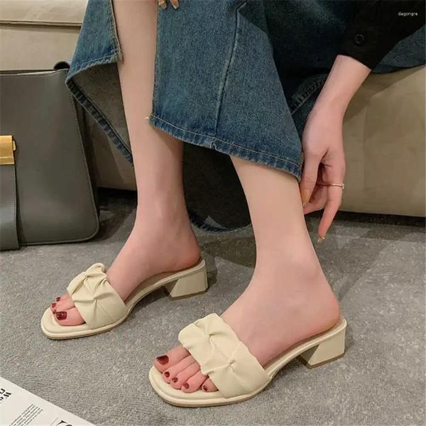 Sandali di media lunghezza aperti dalla parte anteriore Scarpe da donna Eleganti pantofole estive da donna viola Sneakers sportive
