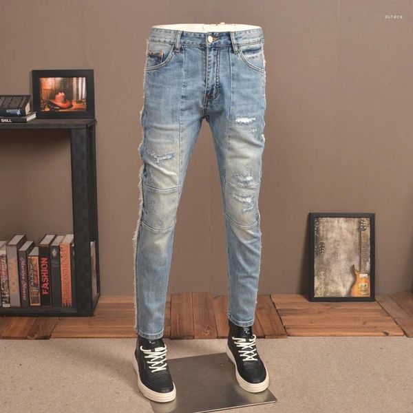 Мужские джинсы, летние светло-голубые рваные мужские уличные повседневные брюки с заусенцами по бокам, облегающие прямые джинсовые брюки