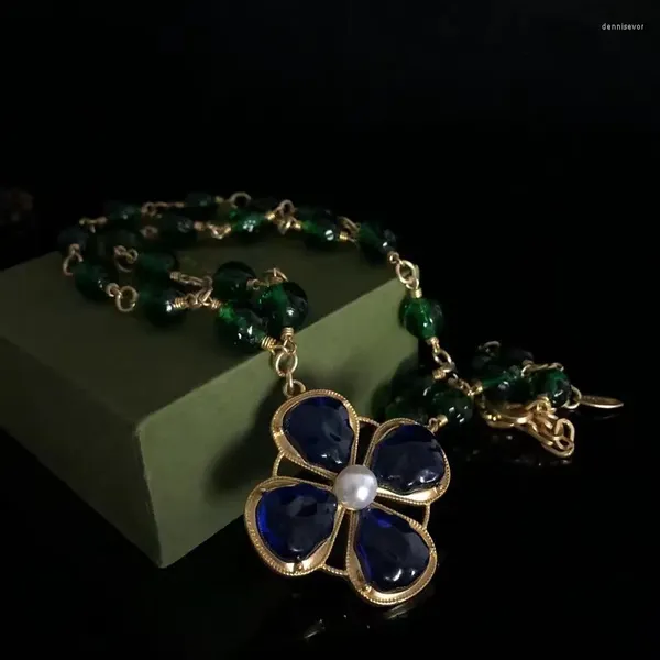 Collana Orecchini Set Gioielli di moda retrò europei e americani Vetro colorato Foglia blu Fiore Lampada a sospensione Lusso Alto Design Sw