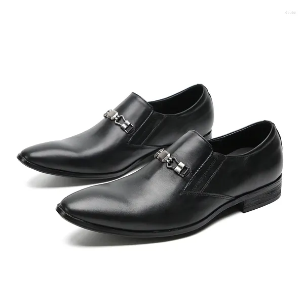 Классические туфли в британском стиле, черные, повседневные, деловые, из натуральной кожи для мужчин, на плоской подошве с бриллиантами, без шнуровки, для официальной вечеринки, Zapatos De Hombre