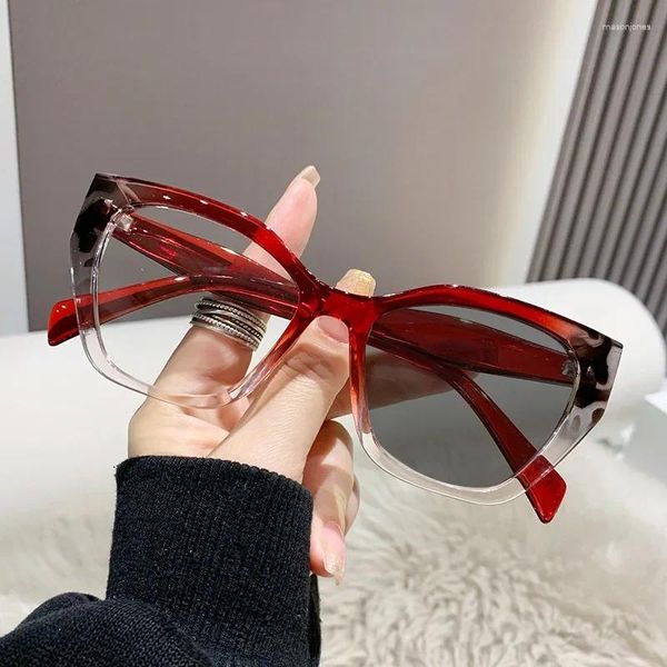 Солнцезащитные очки 2024, сексуальные очки «кошачий глаз», квадратные, красные, черные, градиентная оправа, женские и мужские винтажные плоские очки унисекс, анти-синий свет, оптические очки