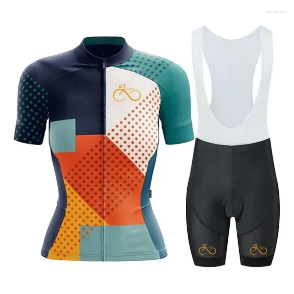 Conjuntos de Corrida 2024 Moda Ciclismo Set Mulheres Jersey Manga Curta Bicicleta Roupas Kit MTB Bike Wear Triathlon