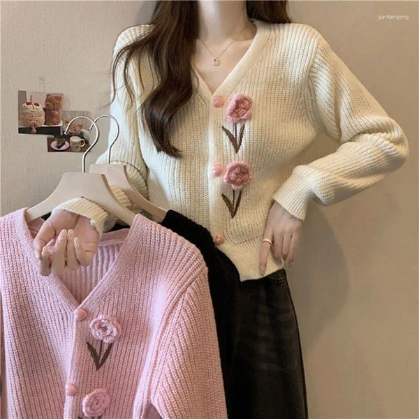 Женский вязаный корейский элегантный стиль, цветочная вышивка, вязаный кардиган, модный свитер с v-образным вырезом, пальто, 2024, нежная короткая блузка