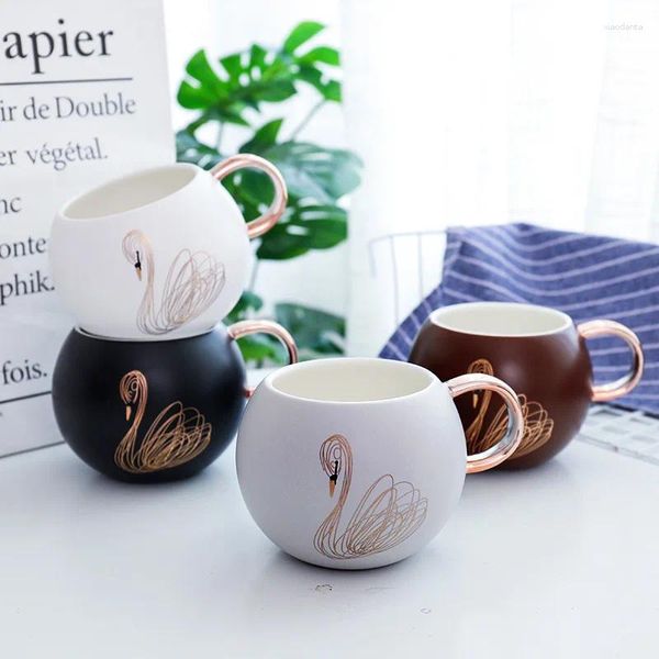 Tassen 450 ml Kreative Keramik Kaffeetasse Schwan Muster Mark Tasse Reise Milch Tee Saft Trinken Große Bauch Neuheit Geburtstag geschenke