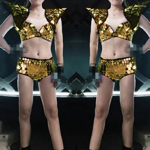 Bühnenkleidung Sexy Pole Dance Kleidung Gold Silber Spiegel Kostüme Fliegende Schulter Weste BH Shorts Frauen Gogo Outfit XS5784