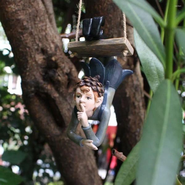 Decorações de jardim resina balanço elfo ornamento paisagem pingente menino interessante pendurado estatueta à prova dwaterproof água aniversário realista