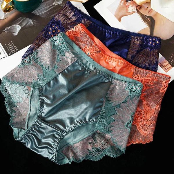 Damenhöschen 2024 Französischer Stil Sexy Blumen Frauen Unterwäsche Luxus Spitze Damen Nahtlose Mid-Rise Weibliche Slips Dessous Intimates