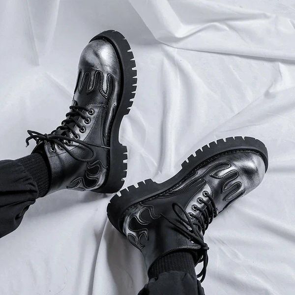 Stivali da uomo di lusso classici neri da moto in vera pelle con suola spessa scarpe da lavoro all'aperto con lacci alla caviglia