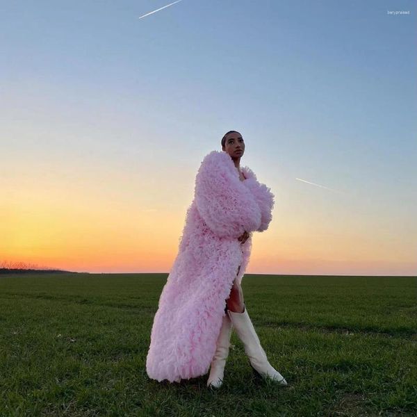 Damenbadebekleidung Flauschiger rosa Tüll-Overlay-Mantel Frauen Langarm Maxi Rüschen Plissee Party Ballkleider Pography Tiered Gown