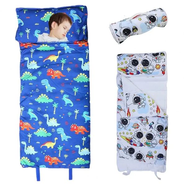 Criança saco de dormir macio lavável criança nap esteiras com travesseiro removível impressão dos desenhos animados design sacos de dormir para crianças rollup 240122