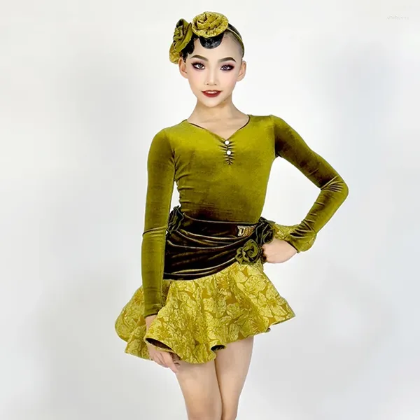 Abbigliamento da palcoscenico Abito da ballo latino in velluto per ragazze Costume da performance a maniche lunghe verde Gonna tuta ChaCha Rumba Samba Abiti da ballo DL114