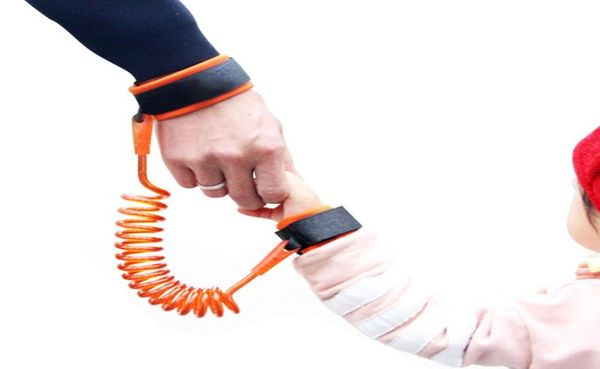 Imbracatura di sicurezza regolabile per bambini Guinzaglio da polso per bambini Antilost Link Cintura per bambini Assistente a piedi Girello Polsino 15M25M3665101