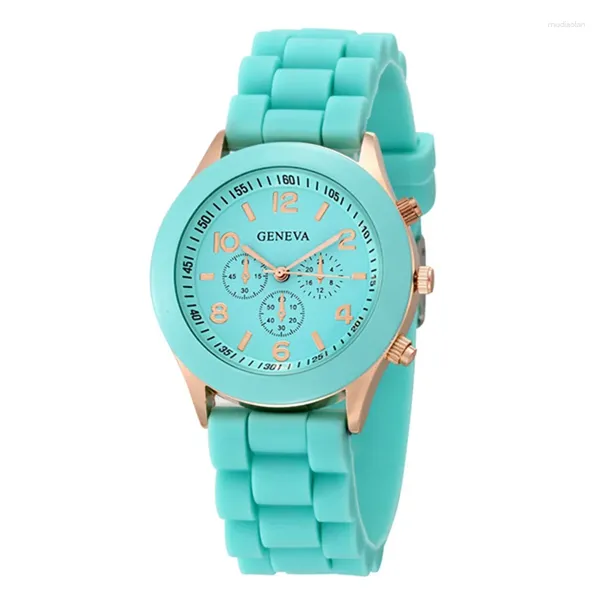 Armbanduhren Candy Color Mode Damenuhren Einfacher koreanischer Stil Damen Quarzarmbanduhr Silikonband Lässige Damenuhr