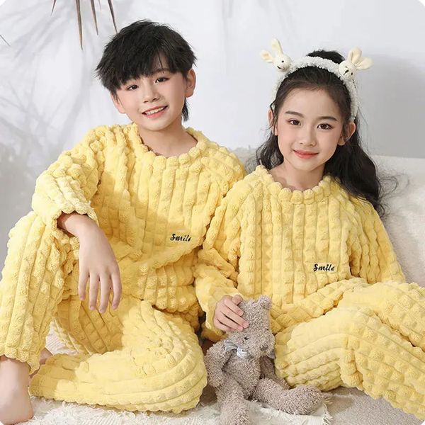 Kinder-Nachtwäsche, Winter-Pyjamas-Sets für Kinder, dicke Mädchen-Kleidungssets, Jungen-Thermo-Unterwäsche, passende Anzüge für die Familie 240130