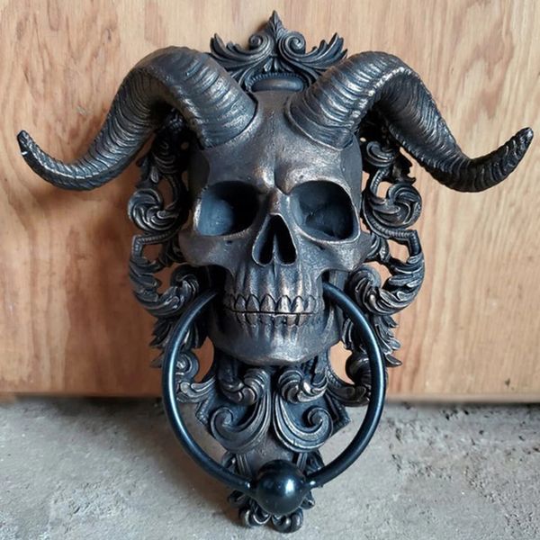 Testa di scheletro Battente per porta Decor Resina con testa di capra Figura Appendiabiti Resina 3D Punk Satana Teschio Testa di pecora Statua Ciondolo da parete Artigianato 240127