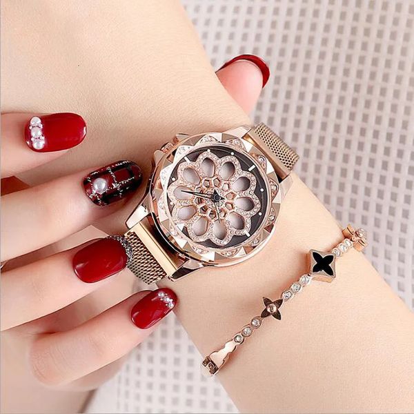 UTHAI CQ30 relógios femininos relógio de pulso de ouro rosa relógio de pulso feminino quartzo strass rotação flor transparente luxo 240127