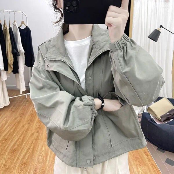 Женские куртки, осеннее короткое свободное пальто со стоячим воротником, маленькое пальто для женщин, 2024, Han Fan Xian, тонкий топ, карманная рабочая куртка в стиле ретро