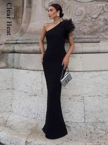 Abiti casual Nero Sexy una spalla Piuma Maxi abito Donna Elegante senza maniche aderente Prom 2024 Moda donna Serata di festa