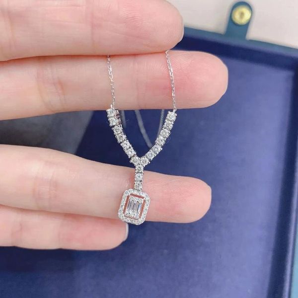 Ketten CZZJ2024 Im Angebot CN1194 Diamanten 0,73 ct naturweiße Halskette aus massivem 18-karätigem Gold für Frauen. Feine Weihnachtsgeschenke