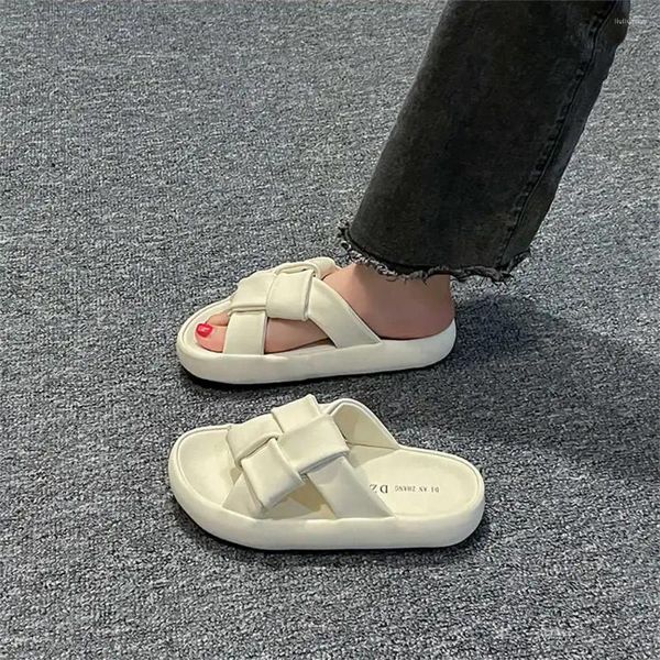 Terlik yuvarlak burun yaz terliği yalınayak botlar kadın ayakkabı sandalet hava spor ayakkabıları spor sepatu ünlü markaların malları